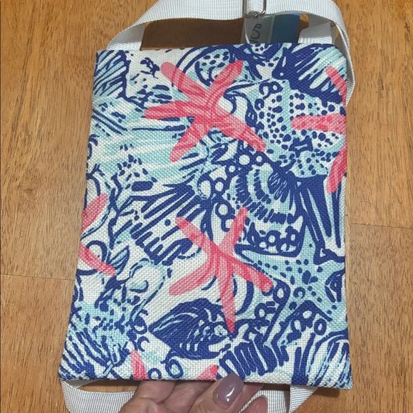 NWT tropical print crossbody bag - Picture 5 of 8